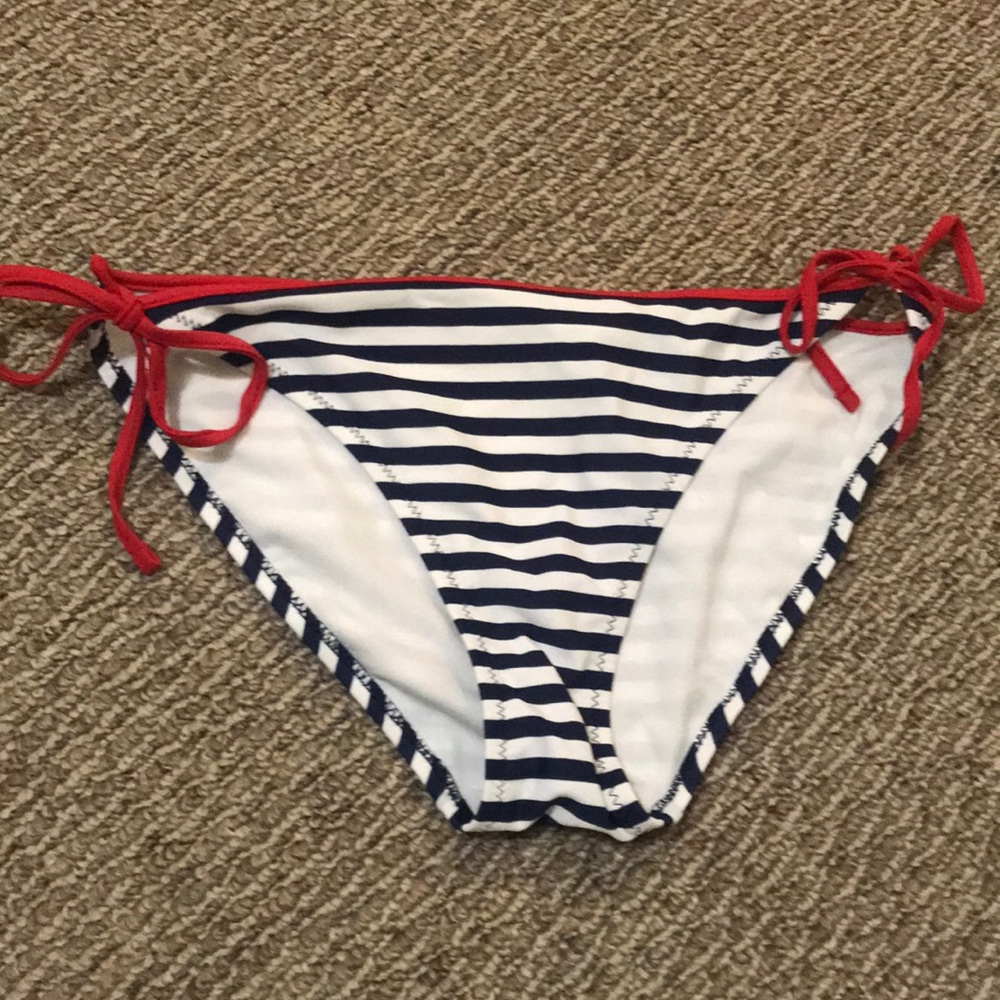 Bikini bottom